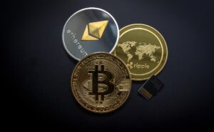 Arriva la Patrimoniale? Evitiamola investendo in Bitcoin, famoso per le sue basse oscillazioni !